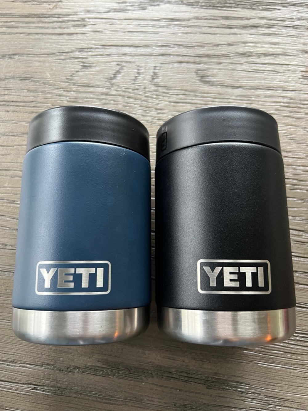 Yeti Koozie Drink Cooler Can Holder in Blue and Black